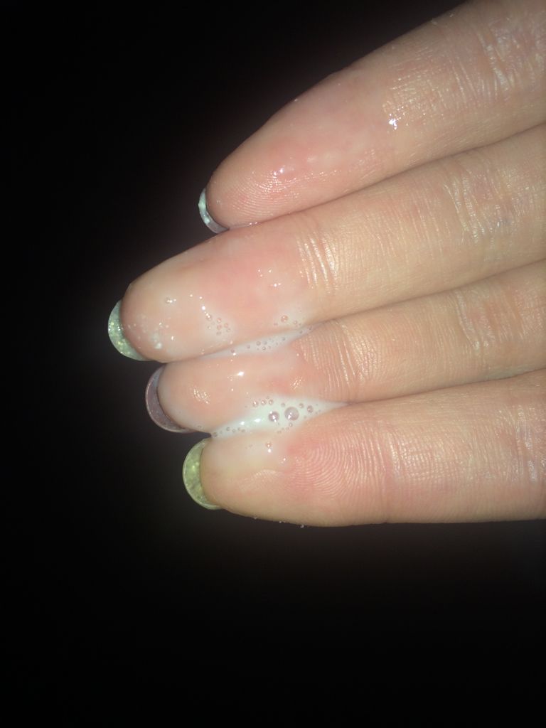 为啥我下面会流这样的东西 还臭臭的