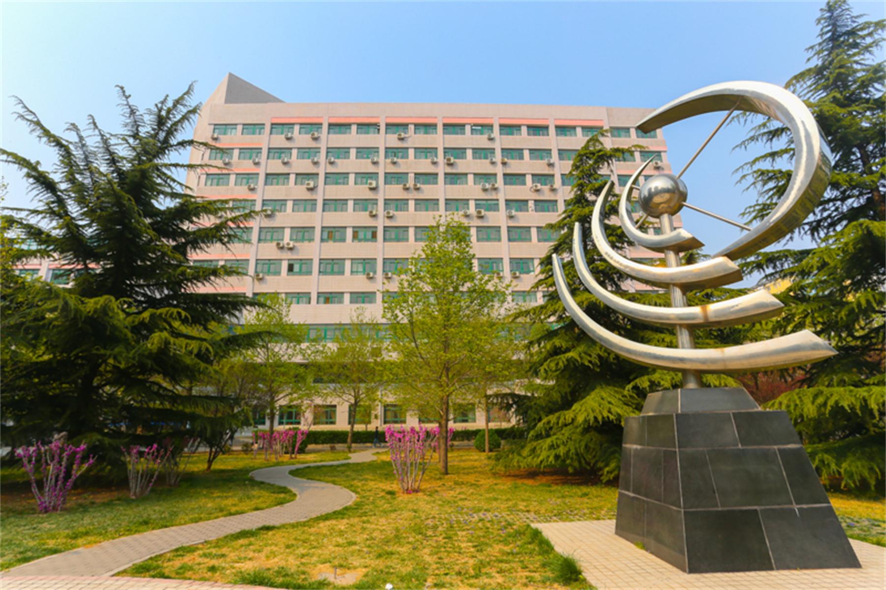 北京工商大学