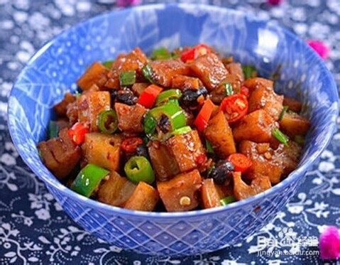 开胃下饭菜 豆豉辣椒炒藕丁